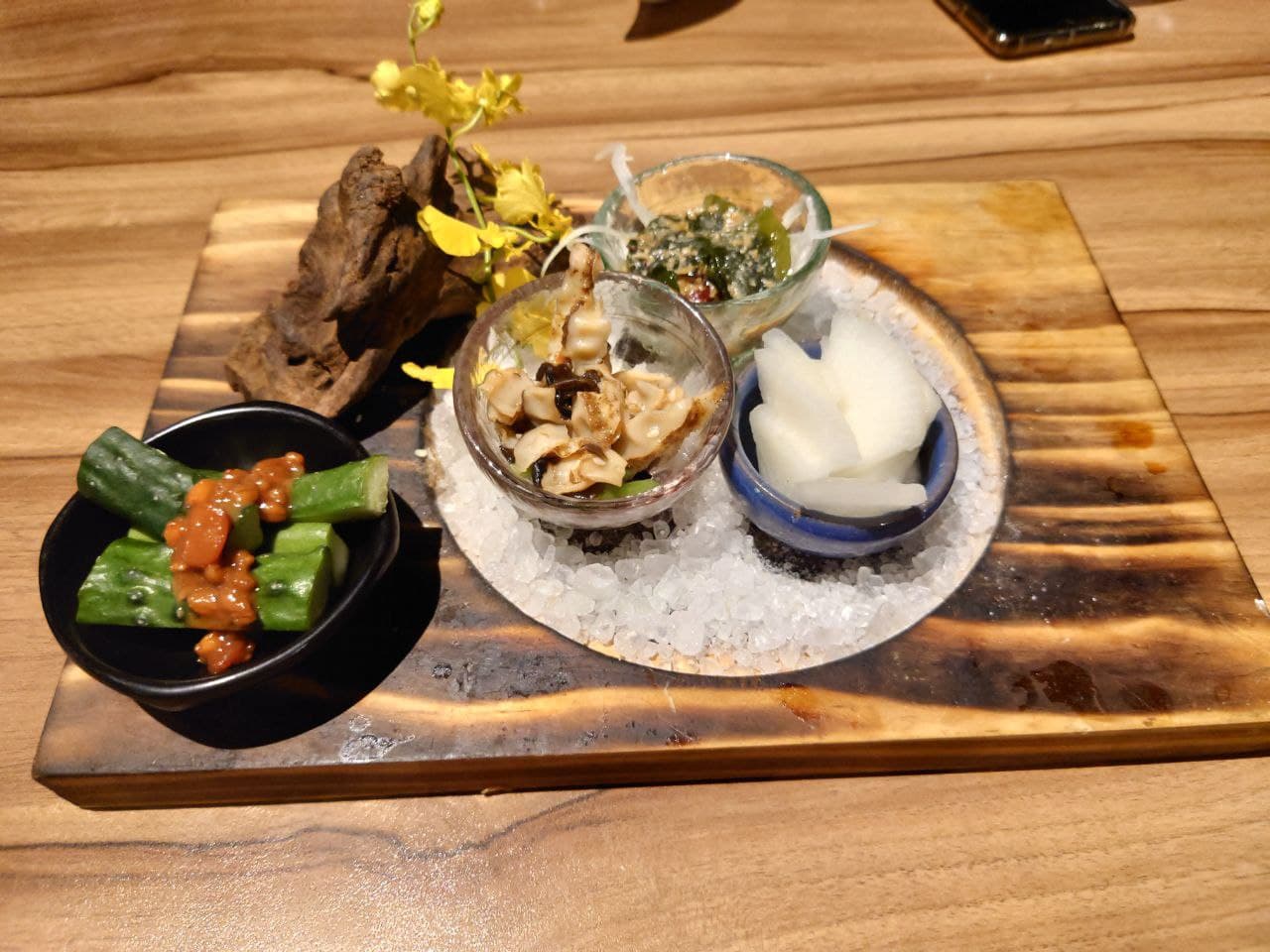 連鎖餐廳┃王品餐飲「藝奇日本料理岩板燒」 優雅食事 三款套餐(新竹竹北店)介紹738元套餐內容　