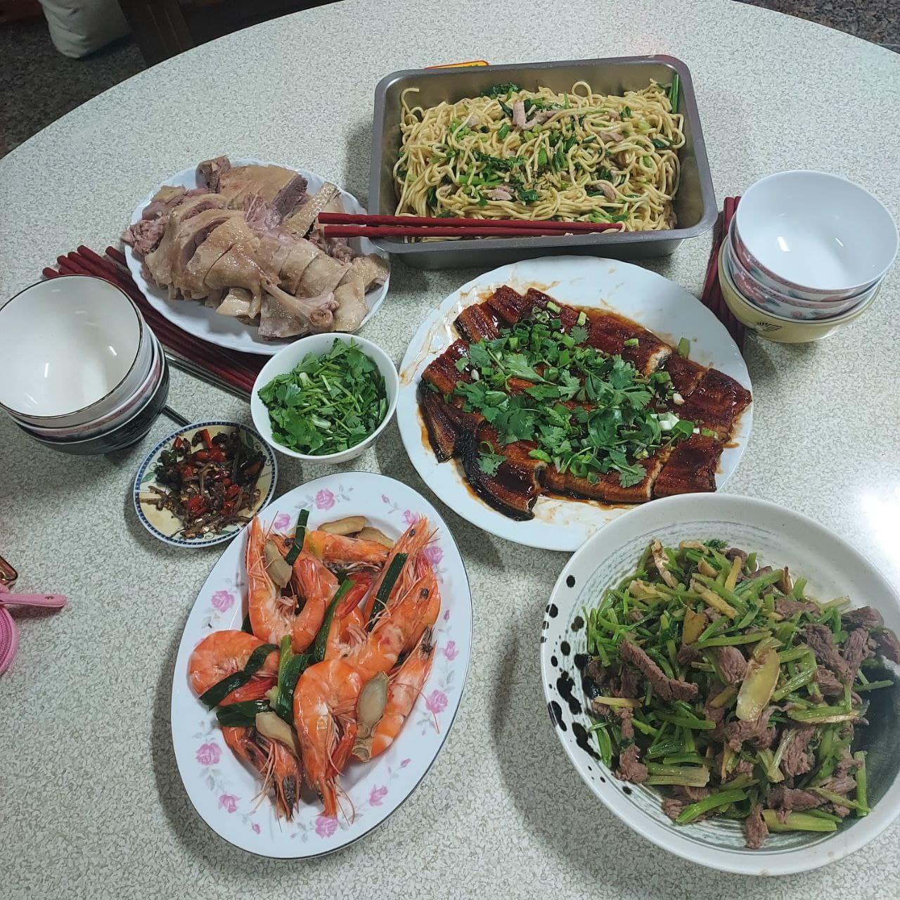 生活分享︱2022過年感恩家裡煮的每道料理 回鄉的我 媽媽燉的佛跳牆 燉雞蒸魚全手作 家鄉味真好