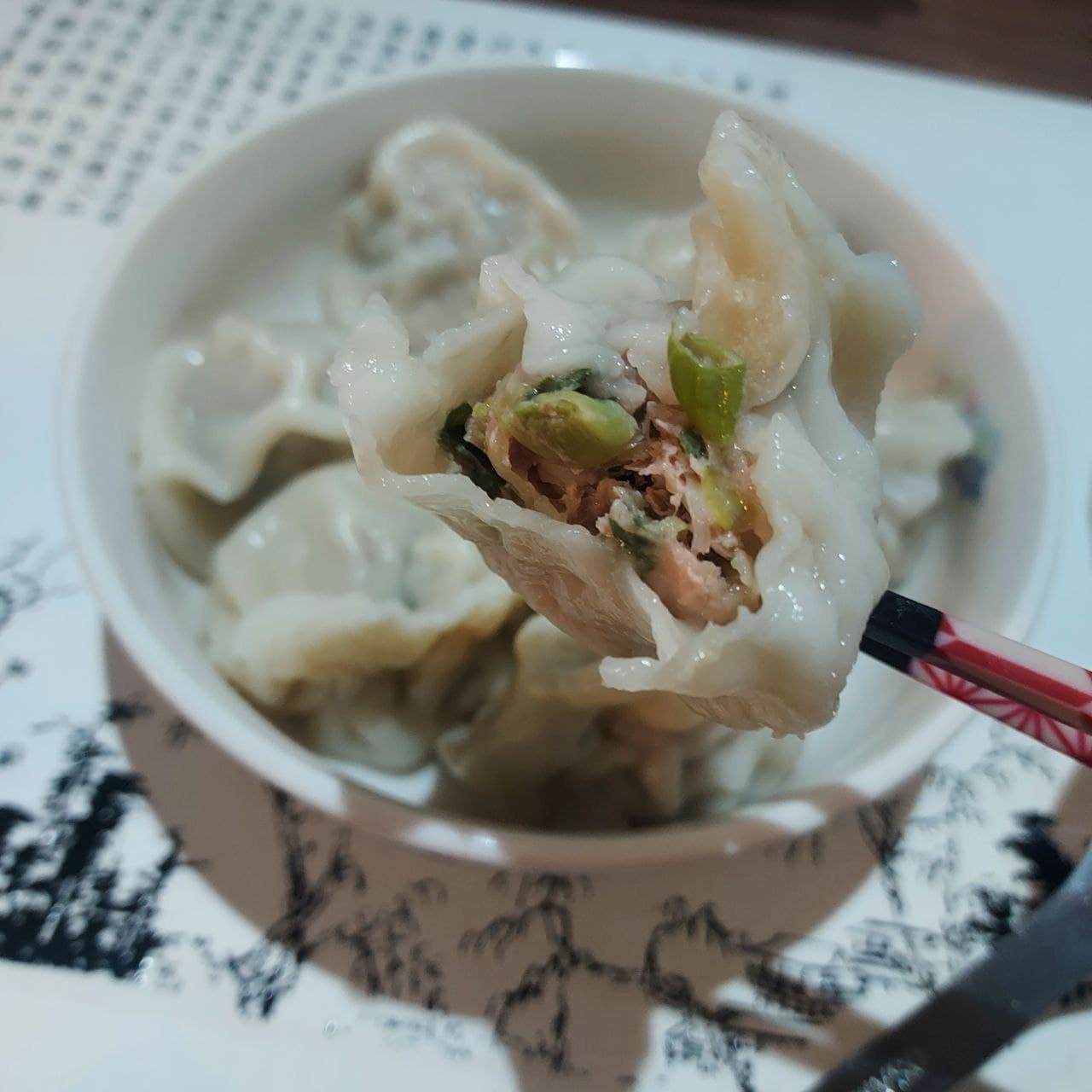 生活分享┃吳媽媽手作料理 祖傳鹹粿(鹹年糕) 手工水餃超大顆