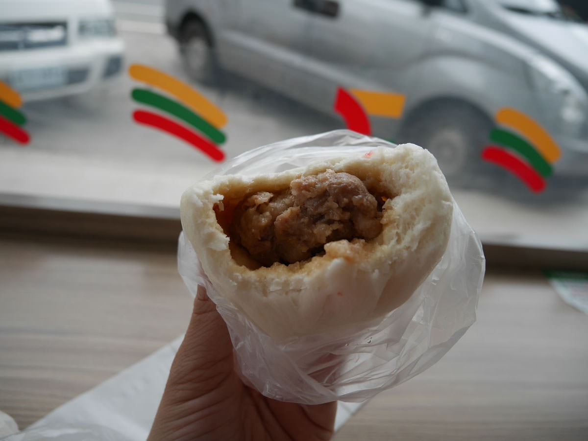 台東成功︱台東東海岸天空之鏡 巴茲風岸(都歷沙灘) 一日行程這樣排 順路吃東河包子 天天向上水往上流 - 第13張圖 台東成功︱台東東海岸天空之鏡 巴茲風岸(都歷沙灘) 一日行程這樣排 順路吃東河包子 天天向上水往上流