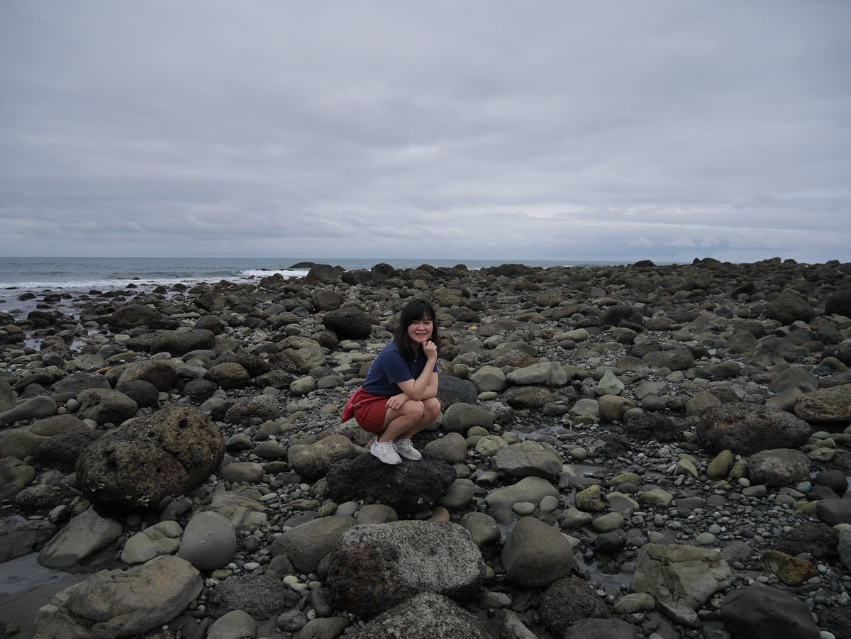 台東成功︱台東東海岸天空之鏡 巴茲風岸(都歷沙灘) 一日行程這樣排 順路吃東河包子 天天向上水往上流 - 第23張圖 台東成功︱台東東海岸天空之鏡 巴茲風岸(都歷沙灘) 一日行程這樣排 順路吃東河包子 天天向上水往上流