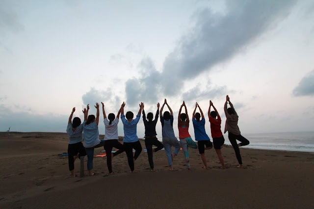 日本山陰山陽︱我愛的鳥取 三小時計程車2000日幣 白兔神社祈求結緣 砂丘滑砂板好玩 和牛火鍋 砂場咖啡