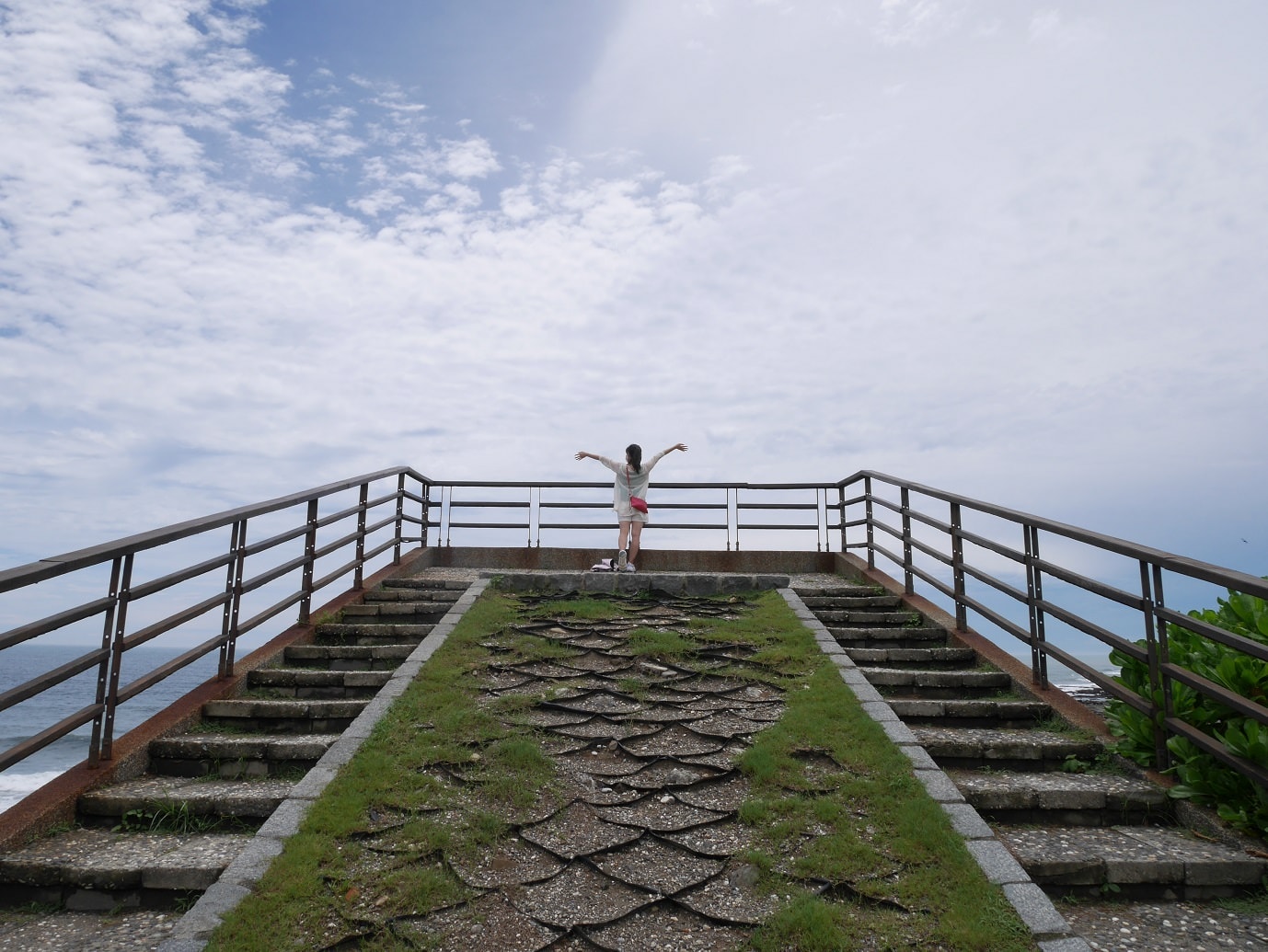 台東市區︱一日免門票行程 台東海濱公園+加路蘭海岸+太麻里櫻木花道平交道 拍好拍滿 超實在一日遊