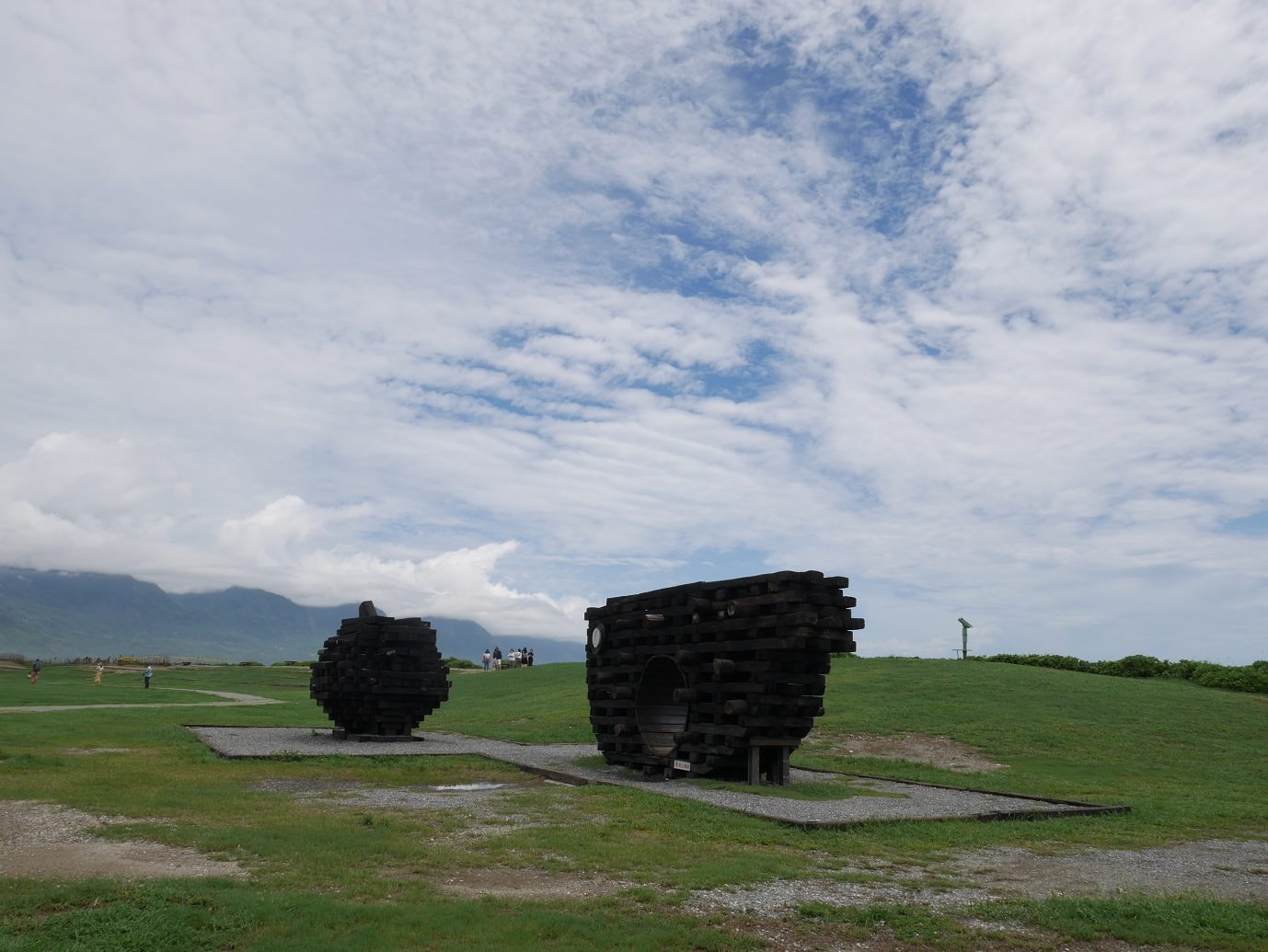 台東市區︱一日免門票行程 台東海濱公園+加路蘭海岸+太麻里櫻木花道平交道 拍好拍滿 超實在一日遊