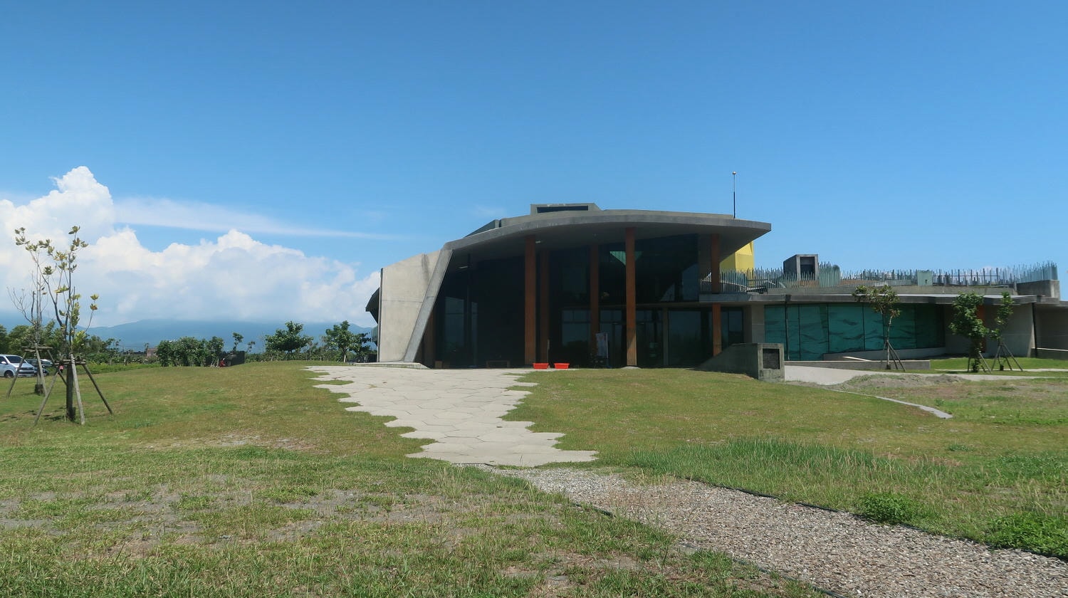 宜蘭壯圍︱一日行程 壯圍沙丘園區彷彿走入藝術祭 公車直達 橘之鄉蜜餞館伴手禮 好買又好拍
