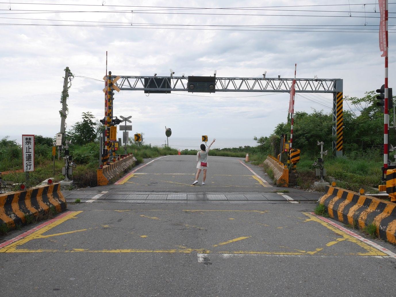 台東市區︱一日免門票行程 台東海濱公園+加路蘭海岸+太麻里櫻木花道平交道 拍好拍滿 超實在一日遊