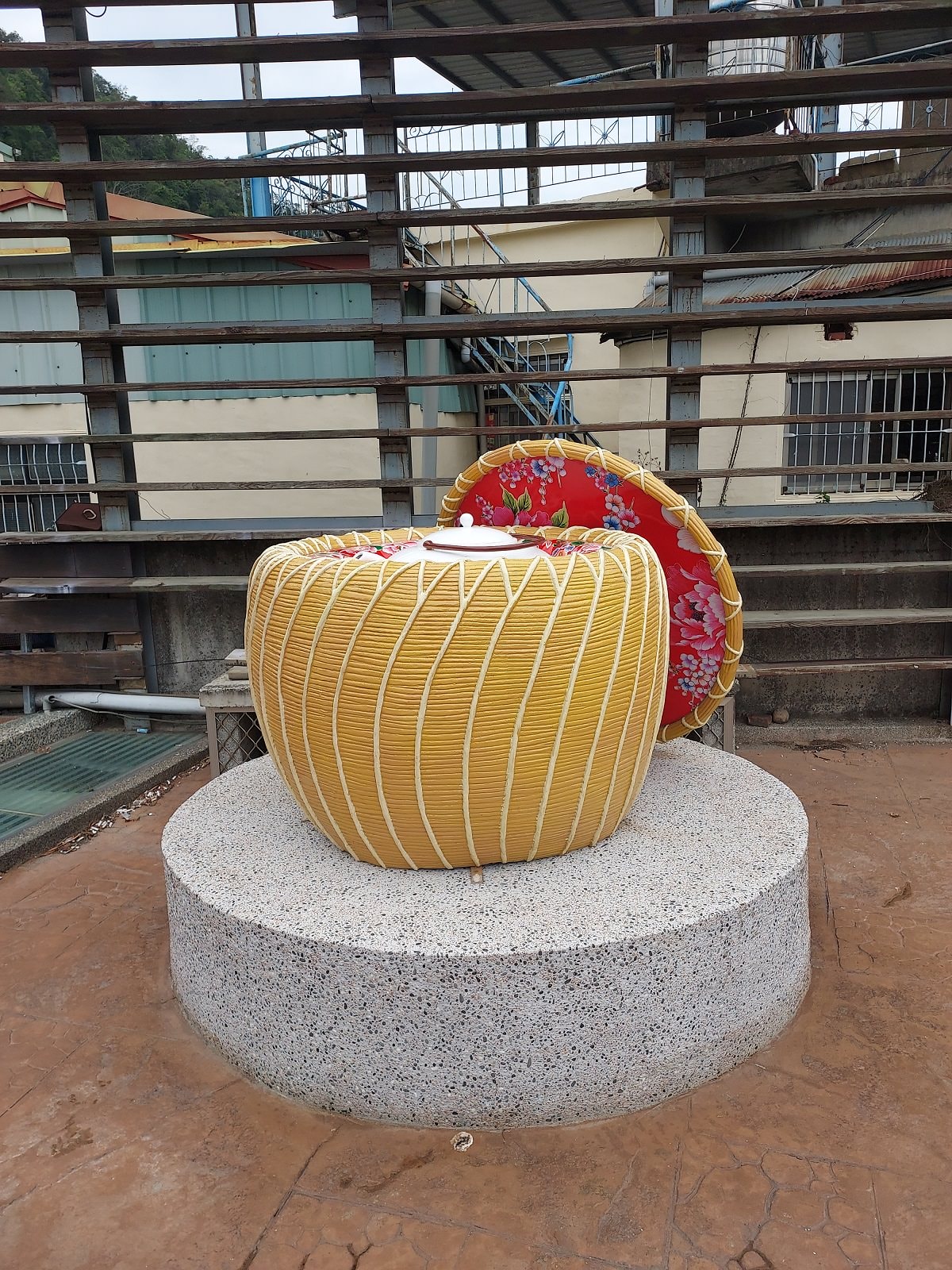 苗栗賞花┃一日行程 卓蘭花露農場 向日葵繡球花玫瑰 拍照姿勢這樣加分 迷你汶水老街有fu~ - 第5張圖 苗栗賞花┃一日行程 卓蘭花露農場 向日葵繡球花玫瑰 拍照姿勢這樣加分 迷你汶水老街有fu~