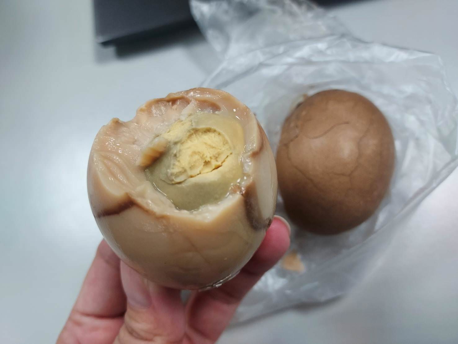 台湾コンビニ┃何を売っているの？スイカジュースと茶葉蛋をお薦め、お弁当もチャレンジしてみない？