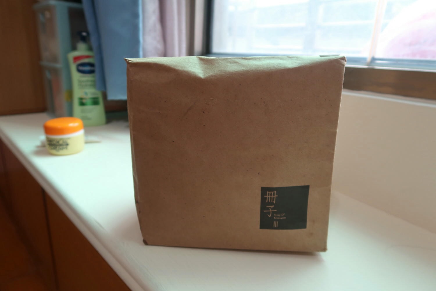 小資開箱┃上班族三餐最方便「冊子油飯」即享餐盒 租屋族一台電鍋搞定 栗子素油飯超推 吃很飽