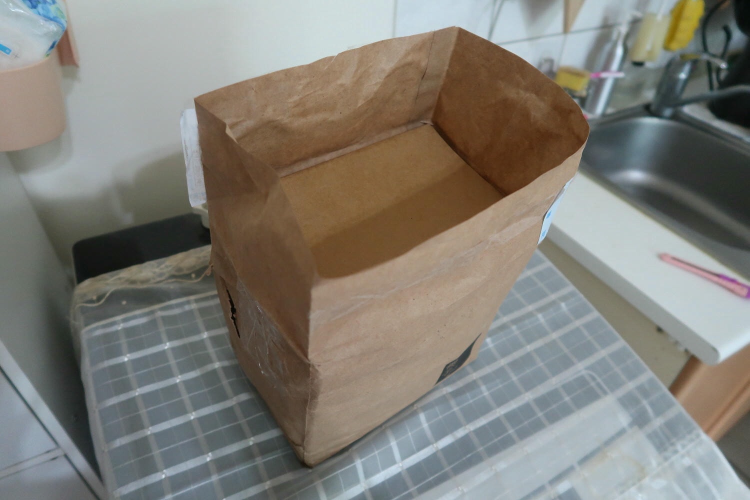 小資開箱┃上班族三餐最方便「冊子油飯」即享餐盒 租屋族一台電鍋搞定 栗子素油飯超推 吃很飽