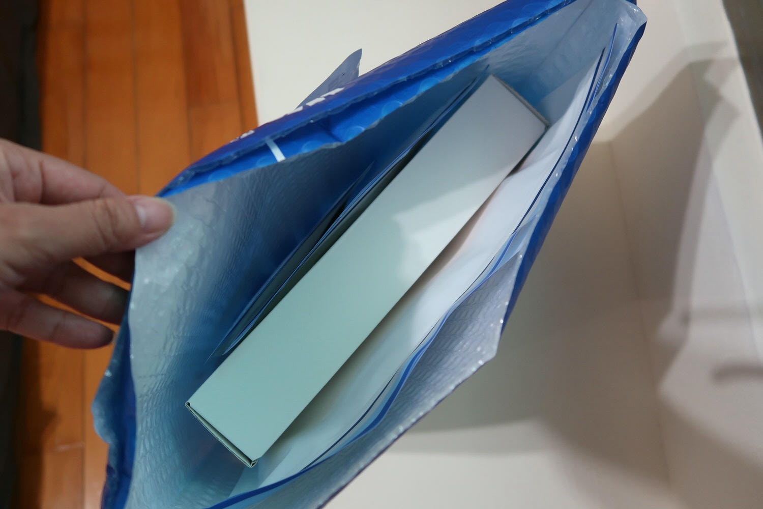 防曬推薦┃「冰感穿整天」冰薄抗UV防曬蕉下BENEUNDER貝殼帽 外套 袖套 護眼角口罩 修飾身型材質超好必備