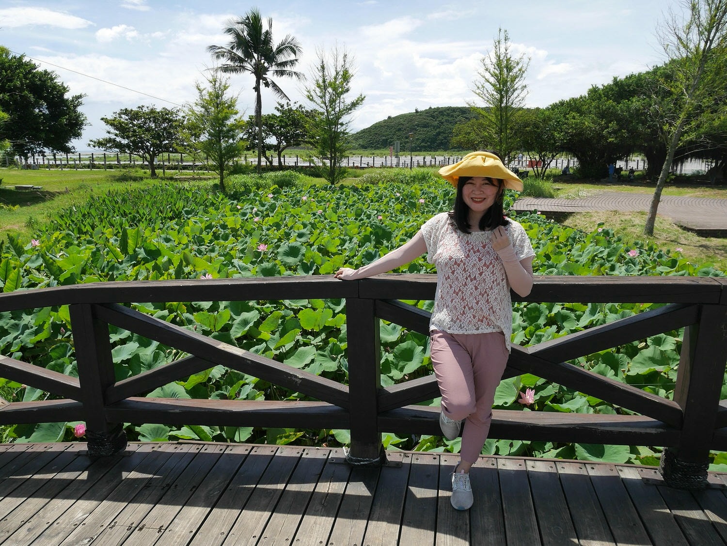 防曬推薦┃「冰感穿整天」冰薄抗UV防曬蕉下BENEUNDER貝殼帽 外套 袖套 護眼角口罩 修飾身型材質超好必備