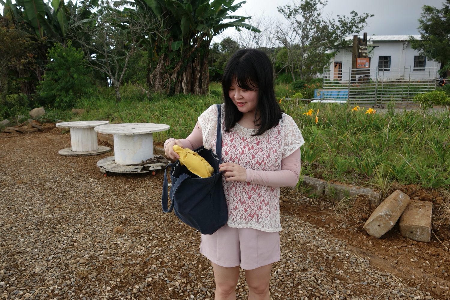 防曬推薦┃「冰感穿整天」冰薄抗UV防曬蕉下BENEUNDER貝殼帽 外套 袖套 護眼角口罩 修飾身型材質超好必備