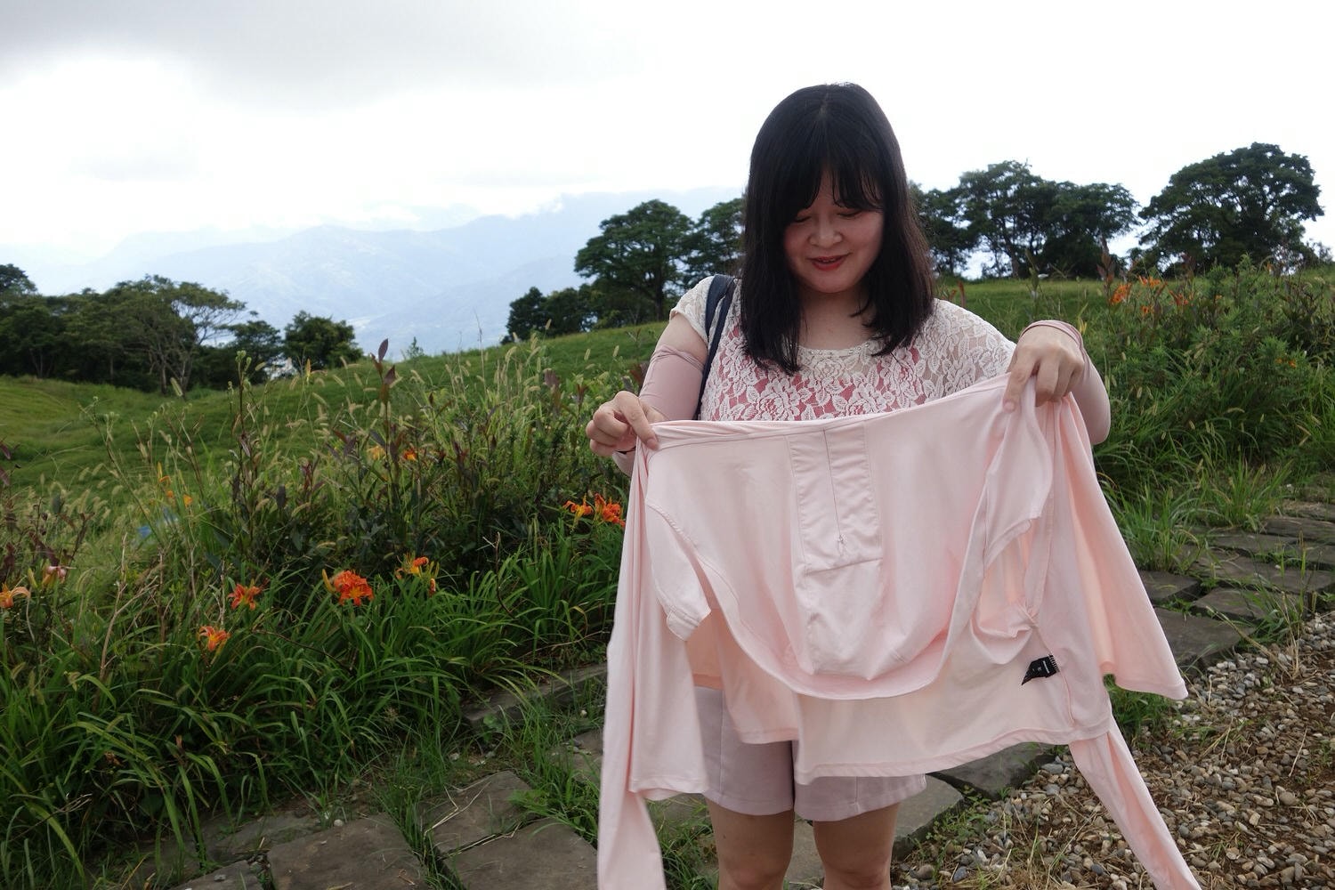 防曬推薦┃「冰感穿整天」冰薄抗UV防曬蕉下BENEUNDER貝殼帽 外套 袖套 護眼角口罩 修飾身型材質超好必備