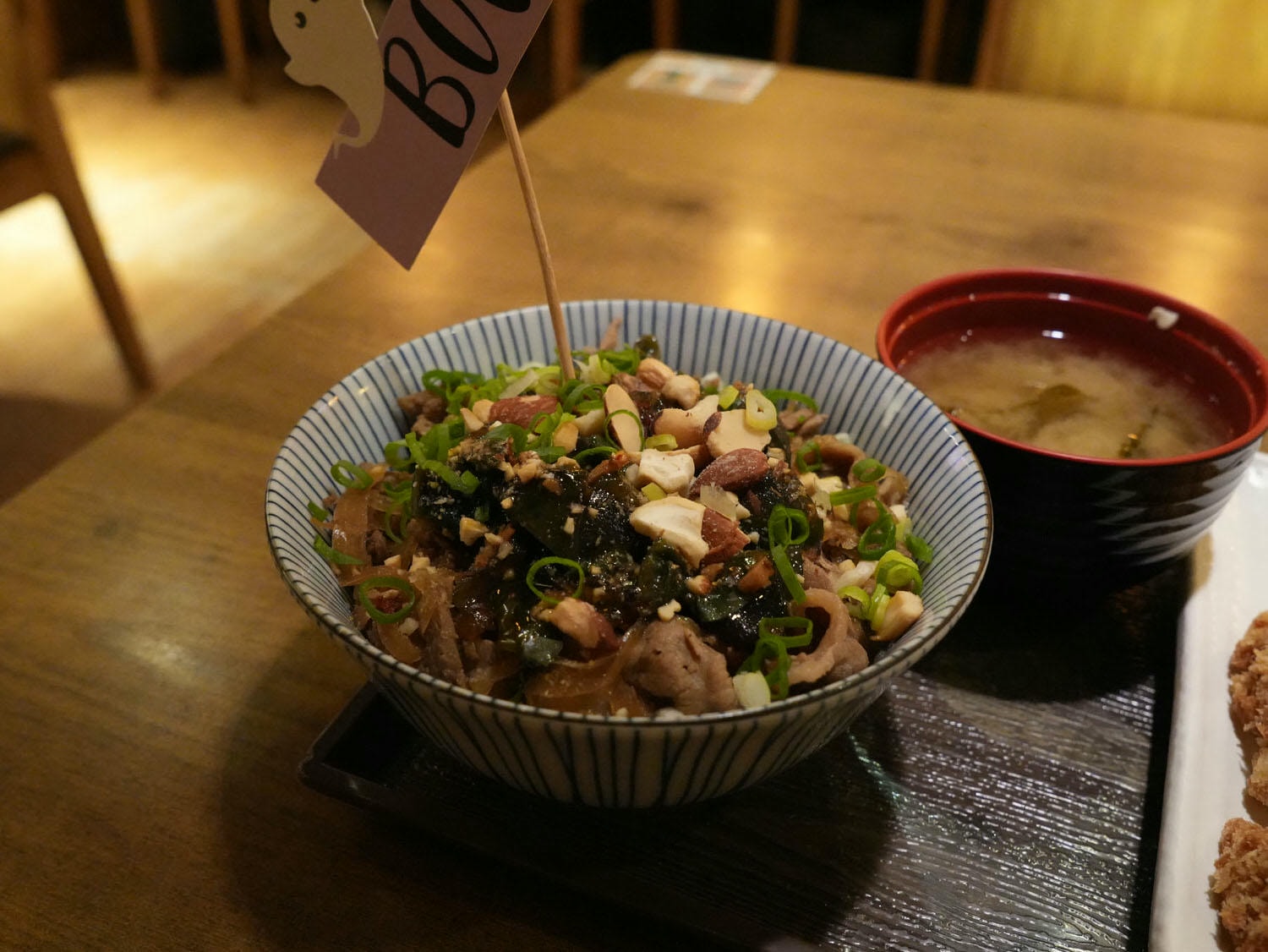 台北公館商圈┃平價特色丼飯「牛洞食堂」公館店附菜單 季節頑皮搗蛋丼 雙重起士蛋 台電大樓站走4分 - 第14張圖 台北公館商圈┃平價特色丼飯「牛洞食堂」公館店附菜單 季節頑皮搗蛋丼 雙重起士蛋 台電大樓站走4分