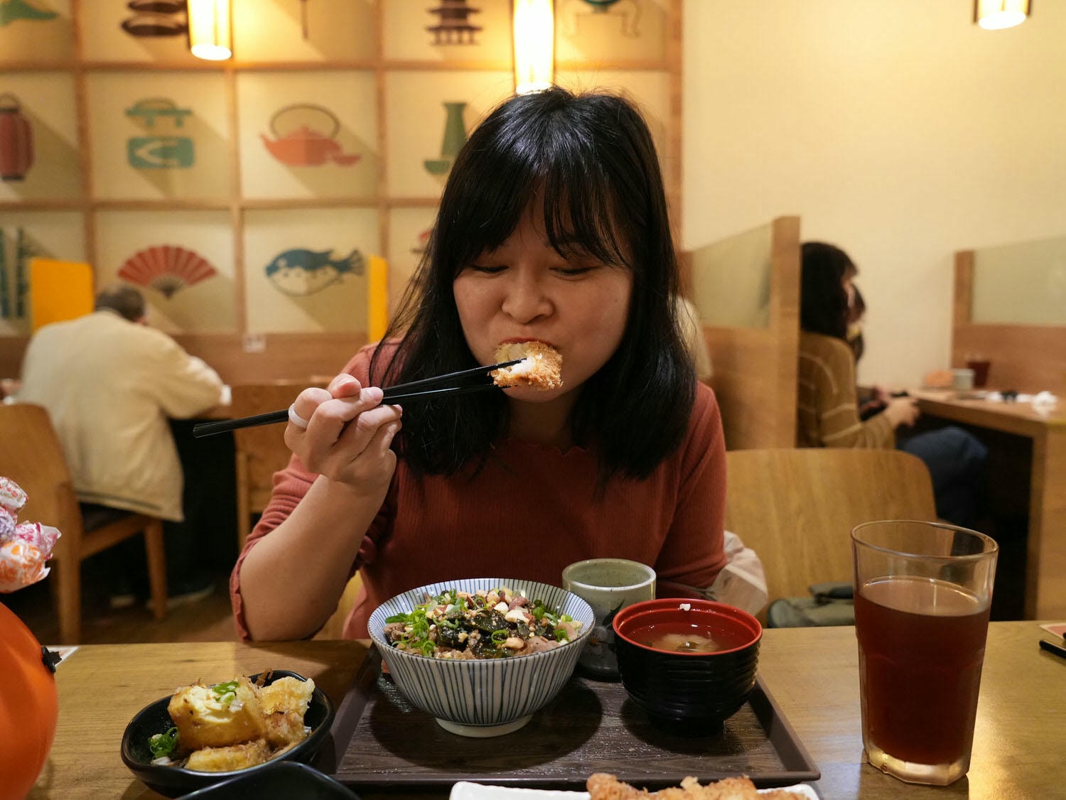 台北公館商圈┃平價特色丼飯「牛洞食堂」公館店附菜單 季節頑皮搗蛋丼 雙重起士蛋 台電大樓站走4分 - 第29張圖 台北公館商圈┃平價特色丼飯「牛洞食堂」公館店附菜單 季節頑皮搗蛋丼 雙重起士蛋 台電大樓站走4分