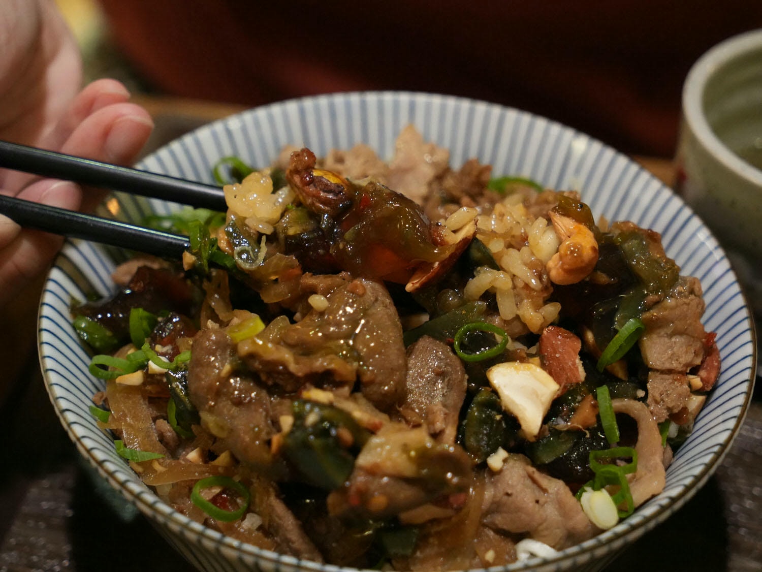 台北公館商圈┃平價特色丼飯「牛洞食堂」公館店附菜單 季節頑皮搗蛋丼 雙重起士蛋 台電大樓站走4分 - 第16張圖 台北公館商圈┃平價特色丼飯「牛洞食堂」公館店附菜單 季節頑皮搗蛋丼 雙重起士蛋 台電大樓站走4分