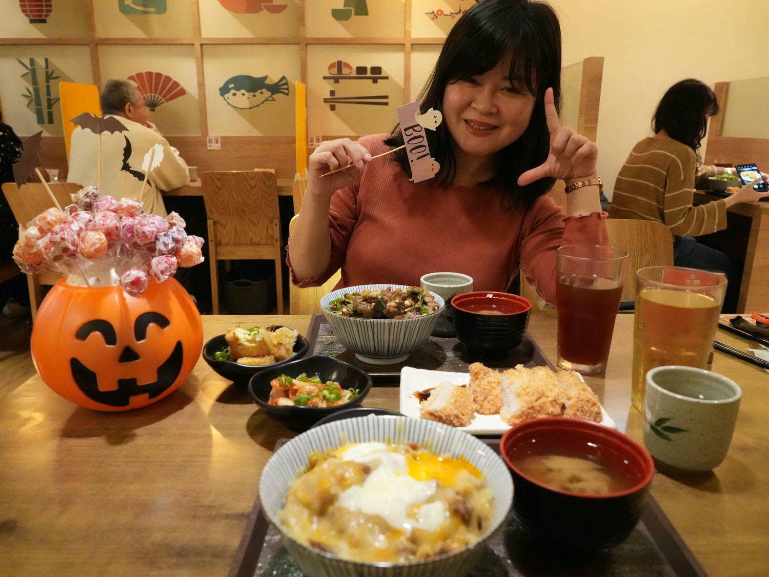 台北公館商圈┃平價特色丼飯「牛洞食堂」公館店附菜單 季節頑皮搗蛋丼 雙重起士蛋 台電大樓站走4分 - 第18張圖 台北公館商圈┃平價特色丼飯「牛洞食堂」公館店附菜單 季節頑皮搗蛋丼 雙重起士蛋 台電大樓站走4分