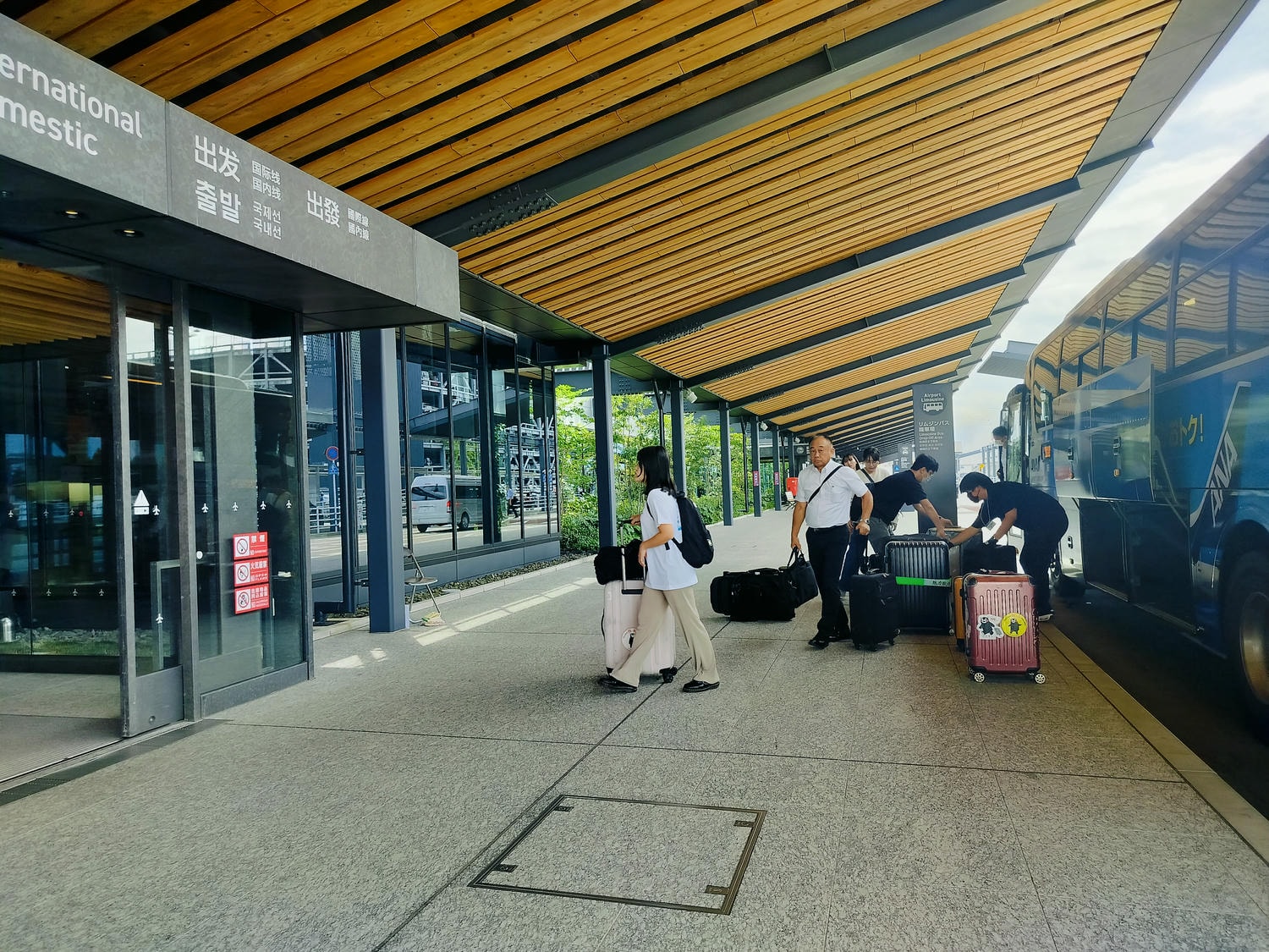 熊本自由行┃更新)阿蘇熊本機場交通整理 利木津巴士1小時到JR熊本 特快45分到市區 免費接駁車JR肥後大津站 星宇華航直飛 - 第50張圖 熊本自由行┃更新)阿蘇熊本機場交通整理 利木津巴士1小時到JR熊本 特快45分到市區 免費接駁車JR肥後大津站 星宇華航直飛