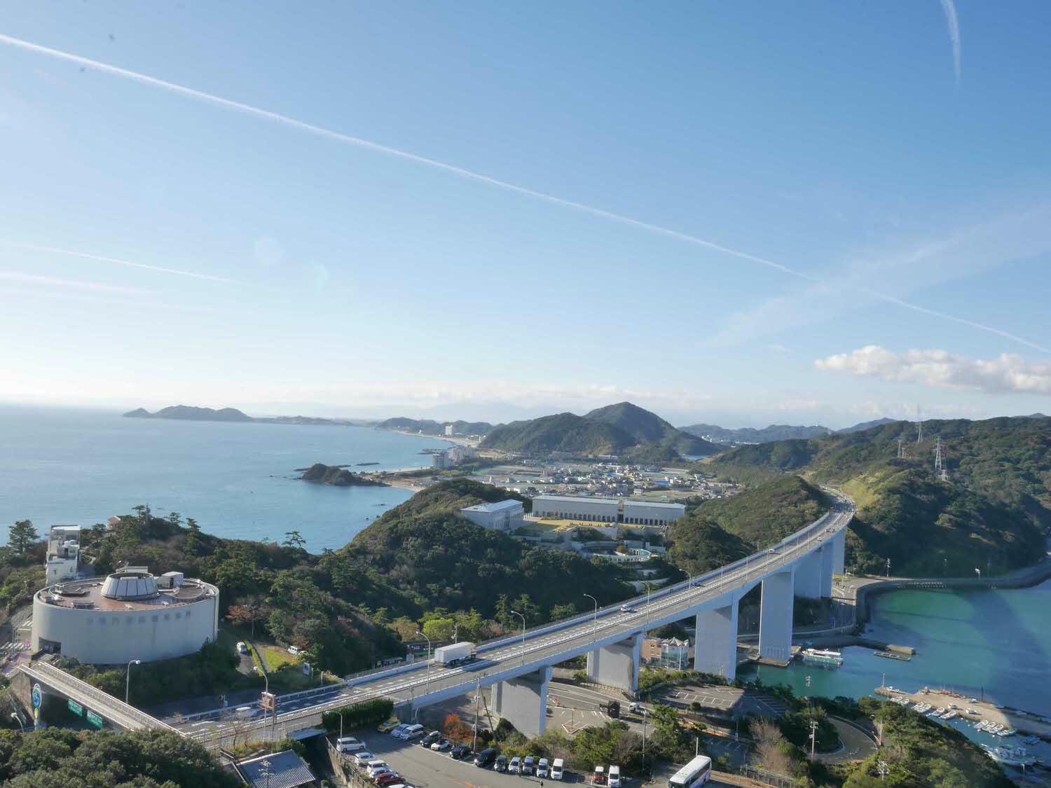 四國德島┃鳴門山頂展望台-Eskahill(エスカヒル鳴門)搭手扶梯免走路360度望穿大鳴門橋船隻漩渦 鳴門公園