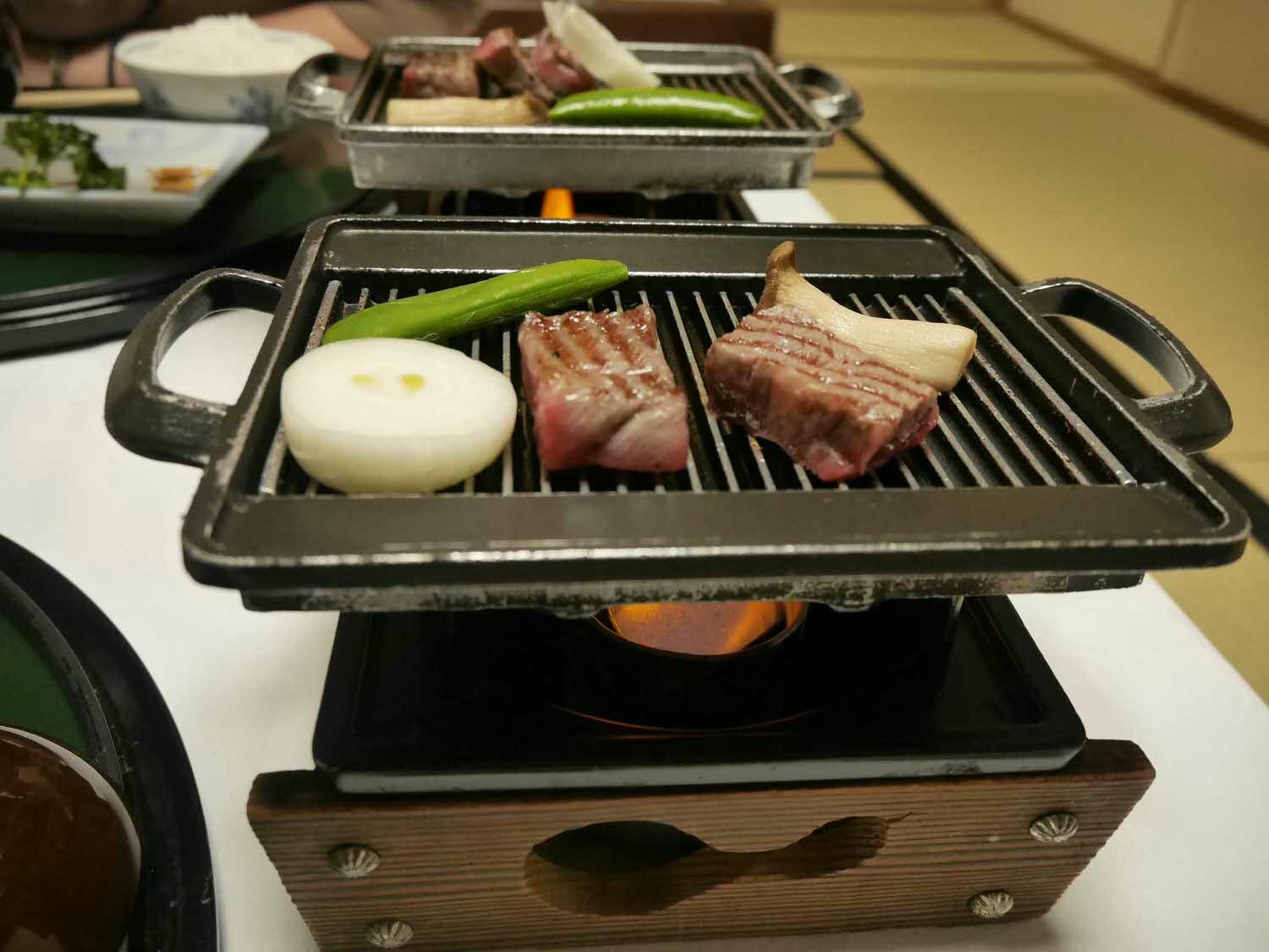 北陸岐阜┃自駕遊歧阜 三大名泉下呂溫泉「水明館」日式旅館開箱介紹 天然溫泉房間吃早晚餐 免費停車場