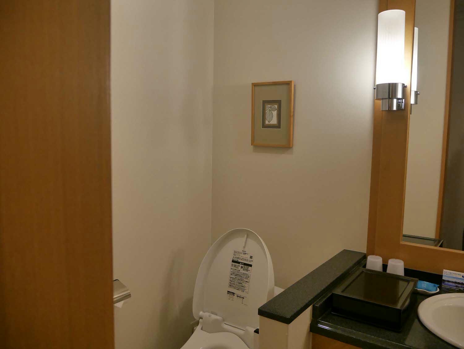 熊本市住宿┃日航熊本酒店(HOTEL NIKKO KUMAMOTO)早餐馬肉咖哩天草鯛魚 房間寬徜商店街超市藥粧 巴士直達熊本機場 - 第10張圖 熊本市住宿┃日航熊本酒店(HOTEL NIKKO KUMAMOTO)早餐馬肉咖哩天草鯛魚 房間寬徜商店街超市藥粧 巴士直達熊本機場