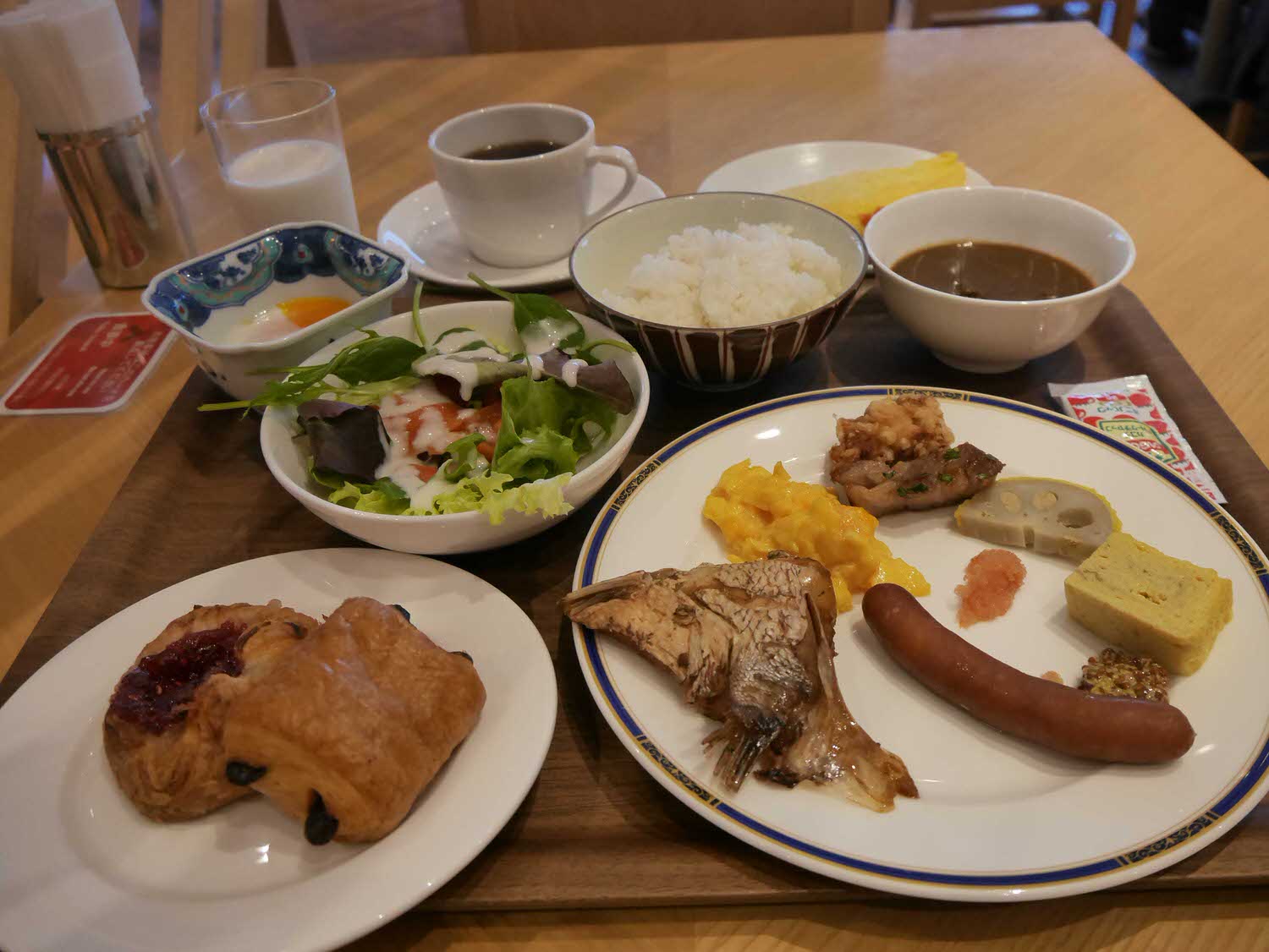 熊本市住宿┃日航熊本酒店(HOTEL NIKKO KUMAMOTO)早餐馬肉咖哩天草鯛魚 房間寬徜商店街超市藥粧 巴士直達熊本機場 - 第22張圖 熊本市住宿┃日航熊本酒店(HOTEL NIKKO KUMAMOTO)早餐馬肉咖哩天草鯛魚 房間寬徜商店街超市藥粧 巴士直達熊本機場