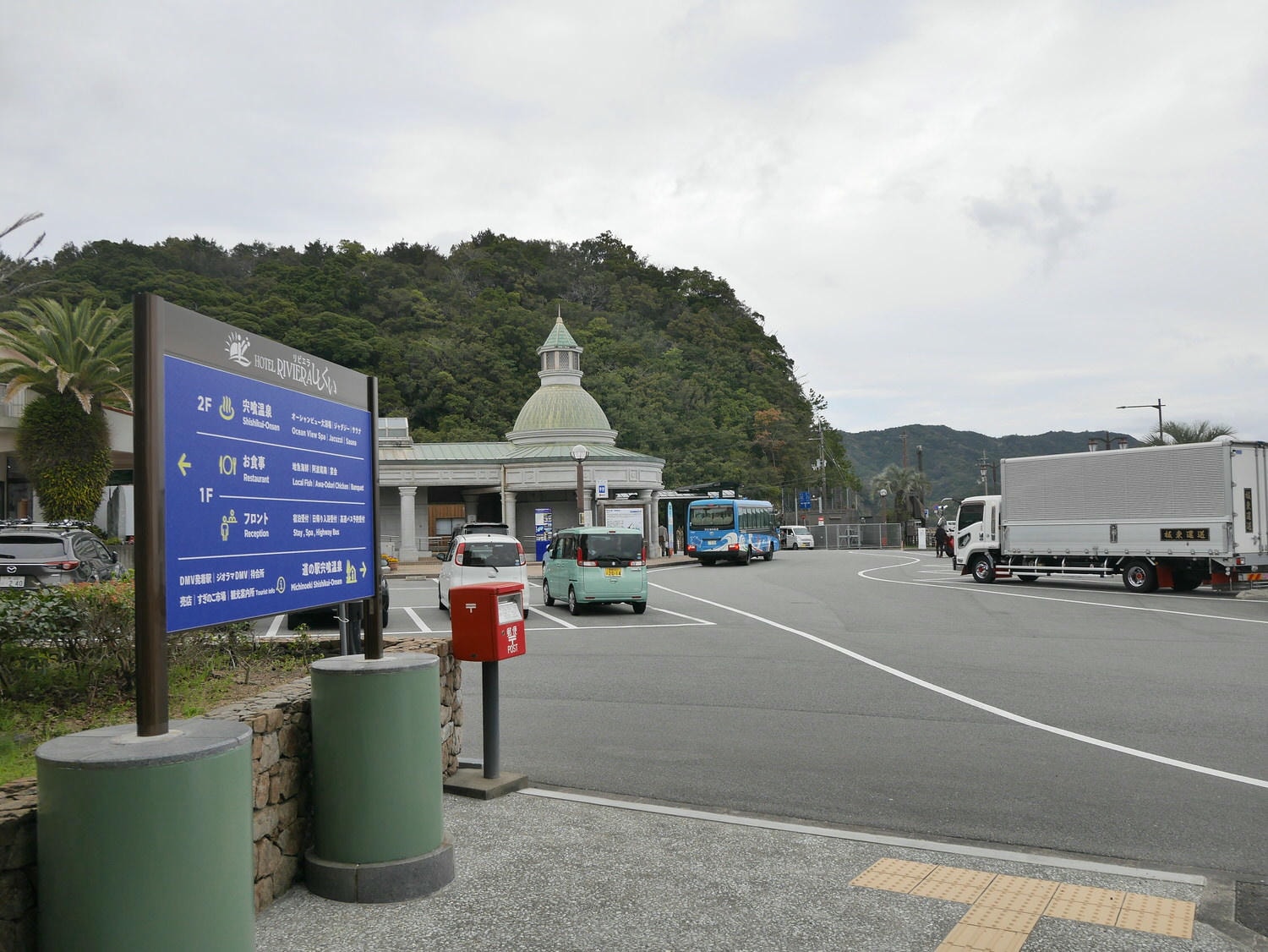 四國德島┃星宇航空包機直飛德島全記錄 仙境勝浦町賞櫻 最矮弁天山登頂 DMV鐵道路兩用車 爆買大野海苔