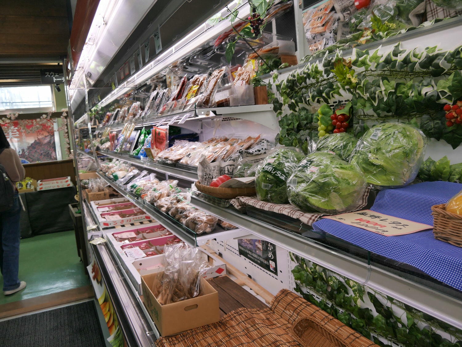 四國德島餐廳┃四國最好玩釣魚餐廳 德島新鮮納得市定食燒烤複合式/徳島新鮮なっとく市 海景超美 近永旺購物德島港 - 第48張圖 四國德島餐廳┃四國最好玩釣魚餐廳 德島新鮮納得市定食燒烤複合式/徳島新鮮なっとく市 海景超美 近永旺購物德島港