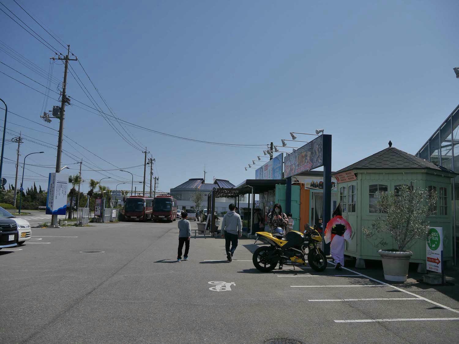 四國德島餐廳┃四國最好玩釣魚餐廳 德島新鮮納得市定食燒烤複合式/徳島新鮮なっとく市 海景超美 近永旺購物德島港 - 第4張圖 四國德島餐廳┃四國最好玩釣魚餐廳 德島新鮮納得市定食燒烤複合式/徳島新鮮なっとく市 海景超美 近永旺購物德島港