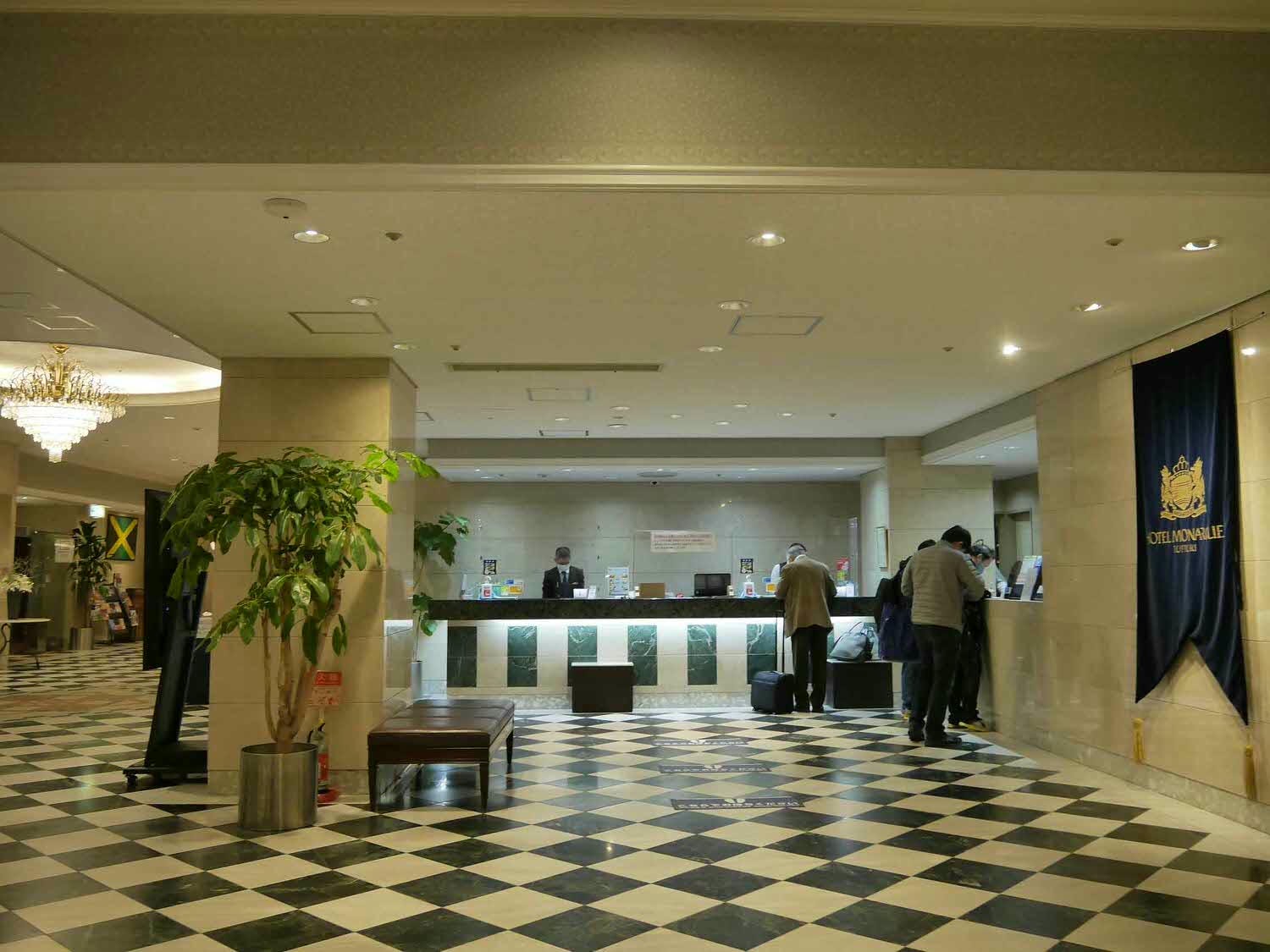 鳥取住宿┃JR鳥取站走5分「摩那趣鳥取酒店」Hotel Monarque Tottori 天然溫泉早餐豐富價格親民(圖多)