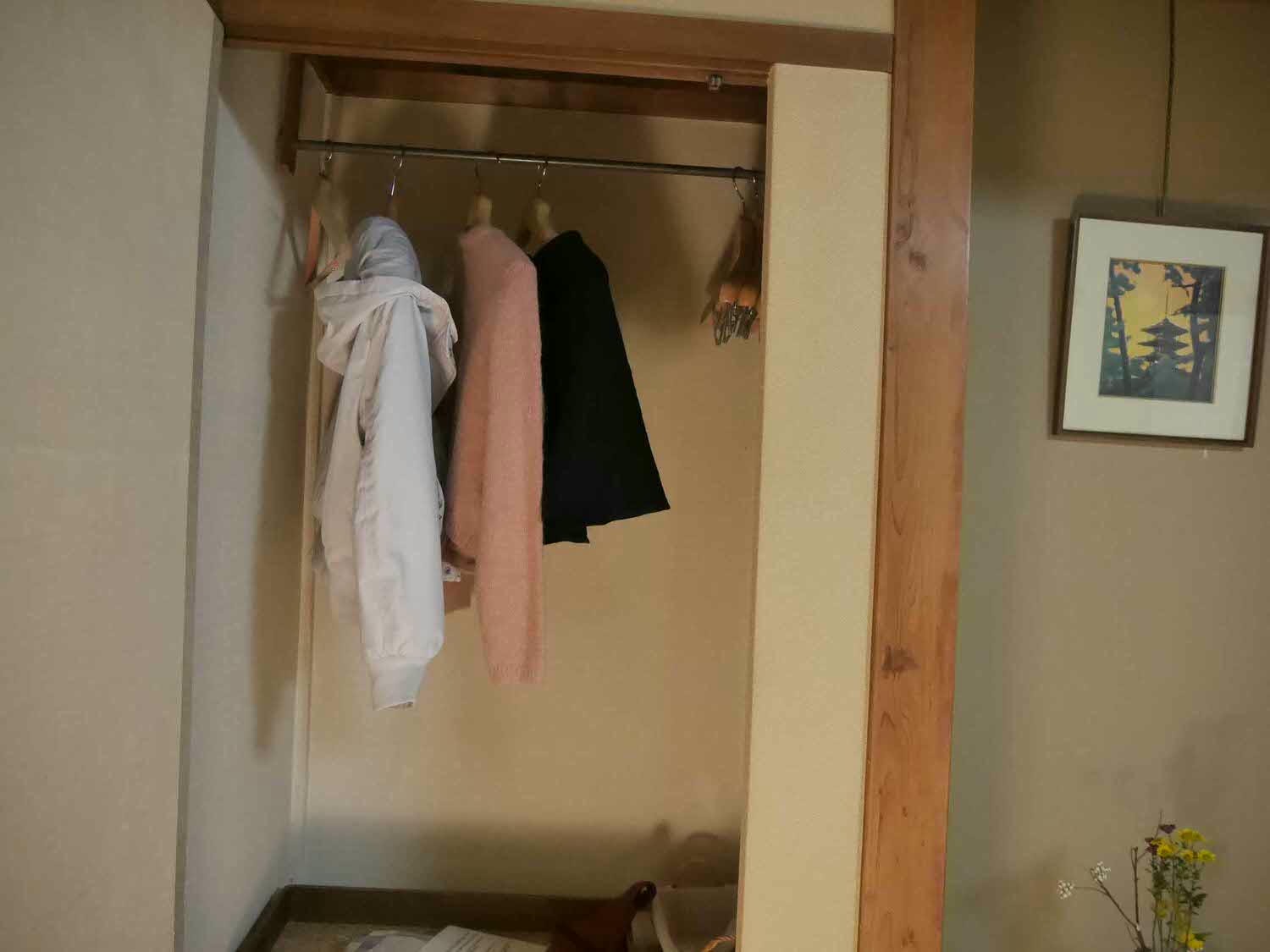 鳥取住宿┃日式傳統旅館「觀水庭 KOZENIYA」 JR鳥取站走10分 天然溫泉日式庭園 楓紅超美(圖多)こぜにや