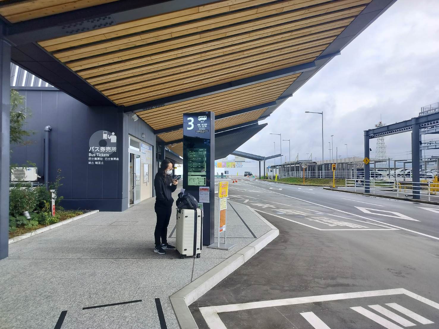 熊本自由行┃更新)阿蘇熊本機場交通整理 利木津巴士1小時到JR熊本 特快45分到市區 免費接駁車JR肥後大津站 星宇華航直飛 - 第16張圖 熊本自由行┃更新)阿蘇熊本機場交通整理 利木津巴士1小時到JR熊本 特快45分到市區 免費接駁車JR肥後大津站 星宇華航直飛