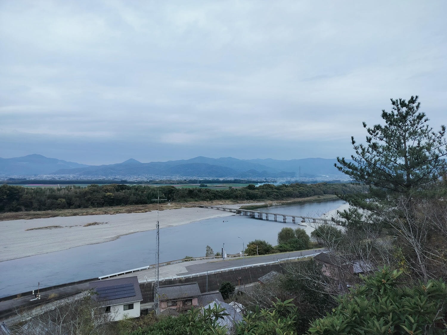 四國德島┃日本最大級河中島「吉野川-善入寺島」田園波斯菊向日葵開滿片 周邊「川島潛水橋」「岩之鼻展望台」絕美 - 第12張圖 四國德島┃日本最大級河中島「吉野川-善入寺島」田園波斯菊向日葵開滿片 周邊「川島潛水橋」「岩之鼻展望台」絕美