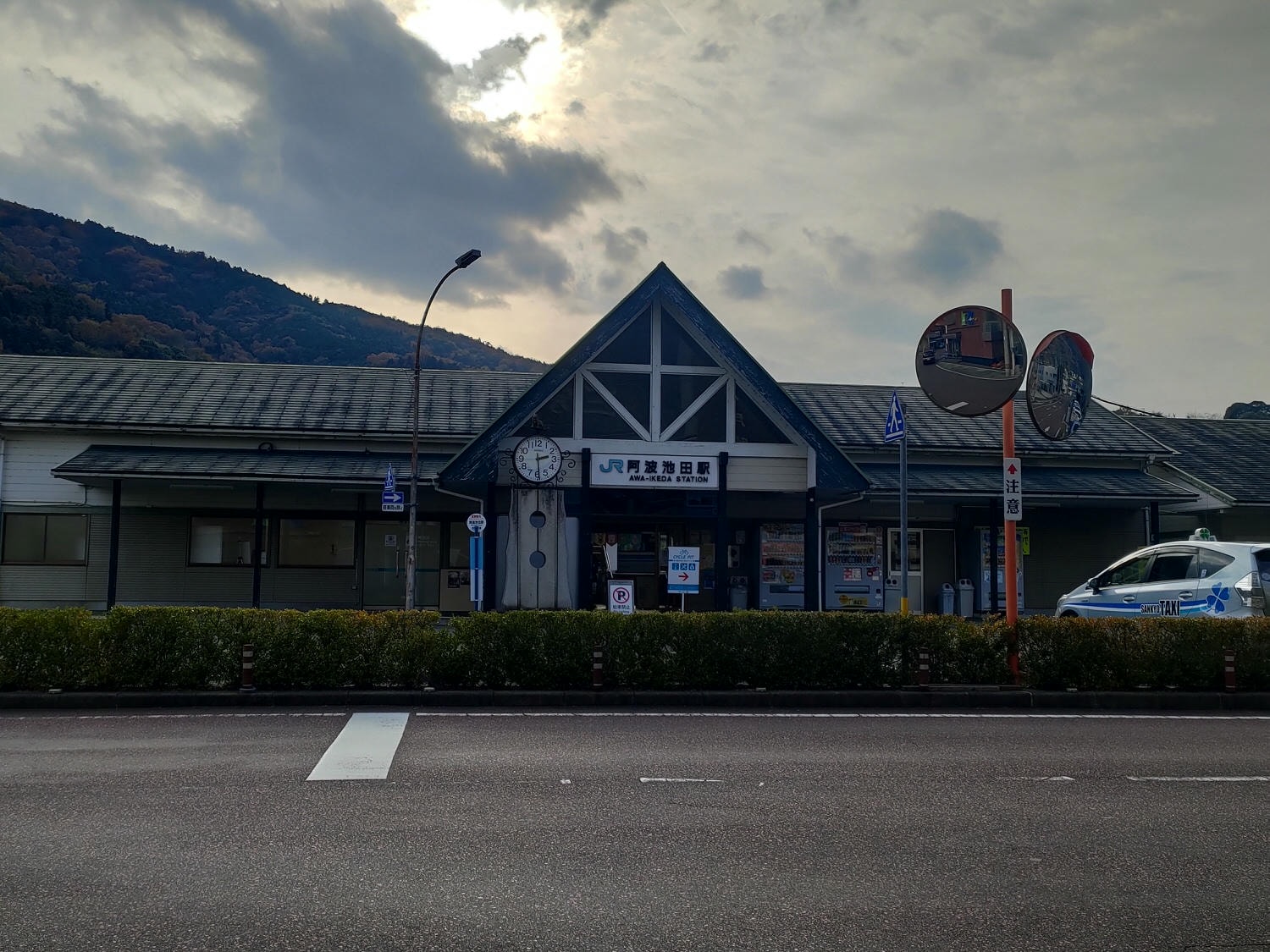 德島住宿┃老街古民家高級旅宿「4S Stay阿波池田本町通」一日限二組包棟 JR四國直營 站前走7分超市藥粧一站大步危