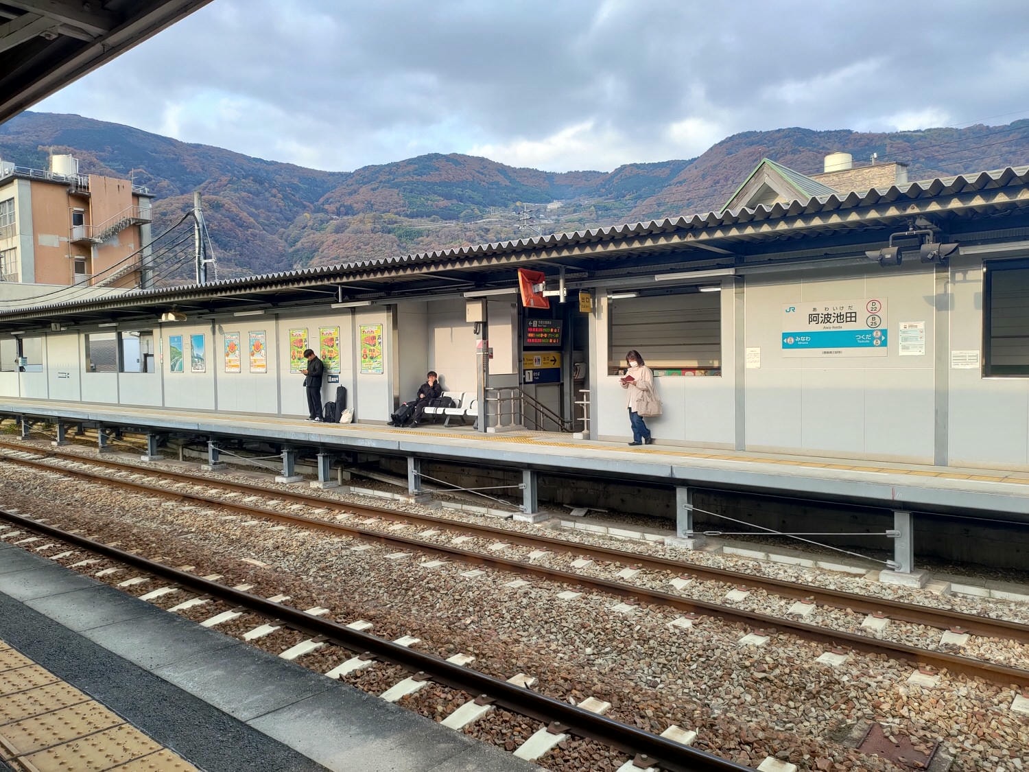 德島住宿┃老街古民家高級旅宿「4S Stay阿波池田本町通」一日限二組包棟 JR四國直營 站前走7分超市藥粧一站大步危