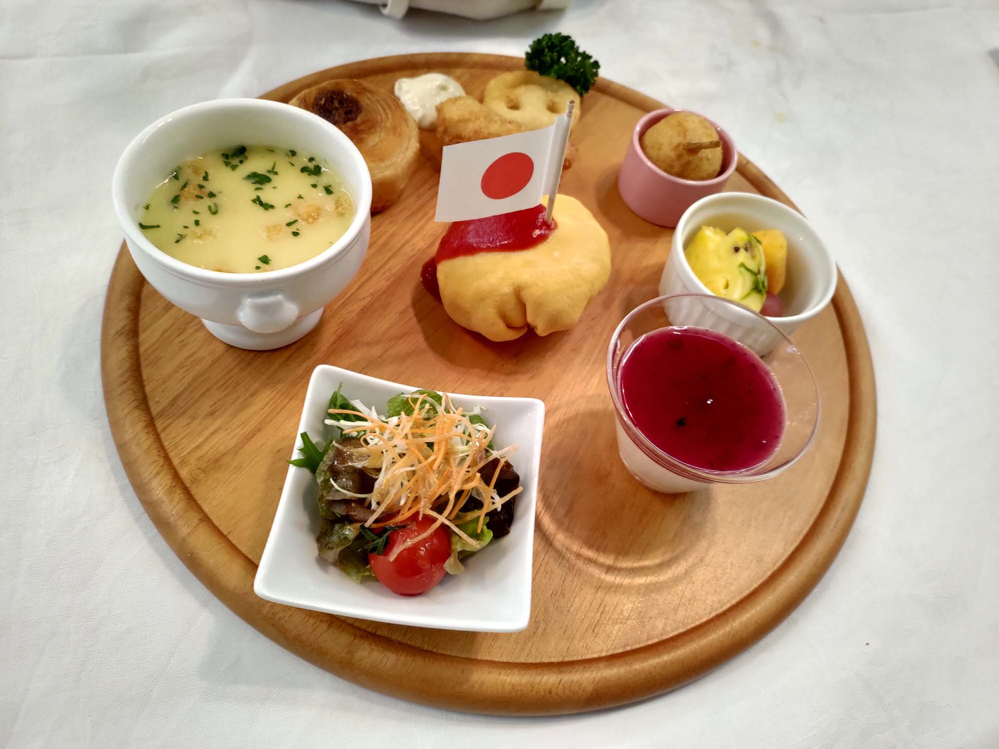 四國德島住宿┃全新面貌「阿波觀光飯店」JR德島站走2分 寬徜舒適高感度 早餐精緻 有大浴場