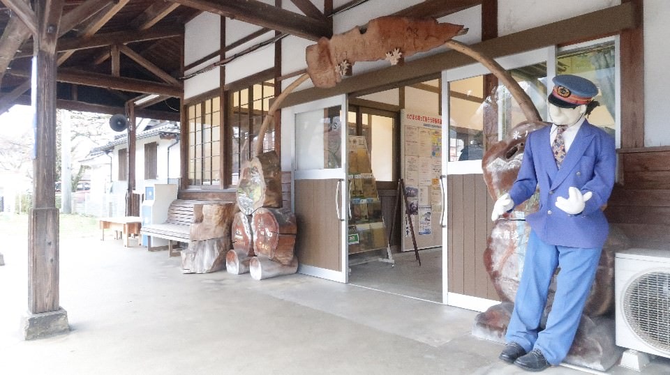 日本山陰山陽┃鳥取若櫻全筆記 昭和號八頭號SL號鐵道迷 高原冰太住宿冬玩雪夏登山 OCAT難波站巴士直達