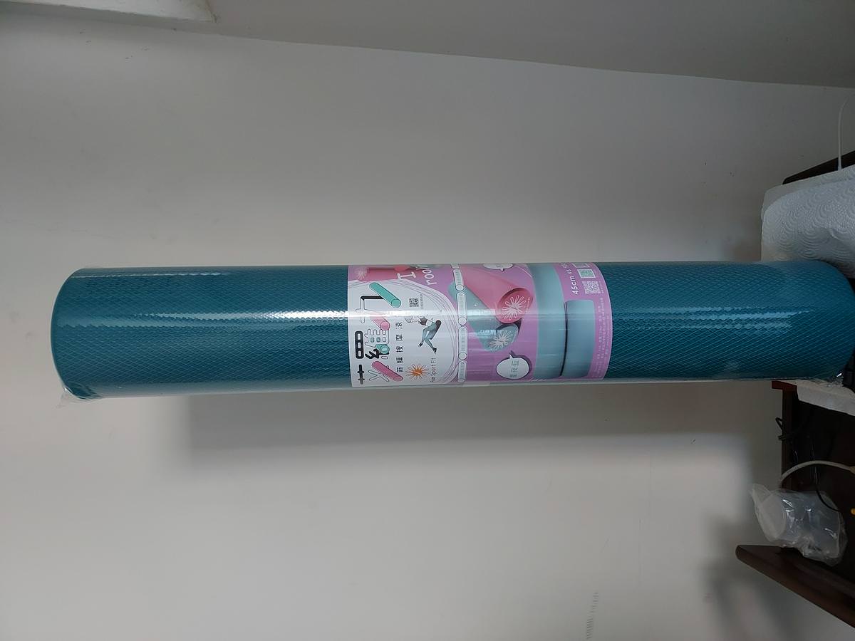 滾棒舒壓┃開箱用「滾棒」滾一滾背部很舒壓 滾背跟伸展手部  爆僵硬的背部得到解救 Fun Sport線上買