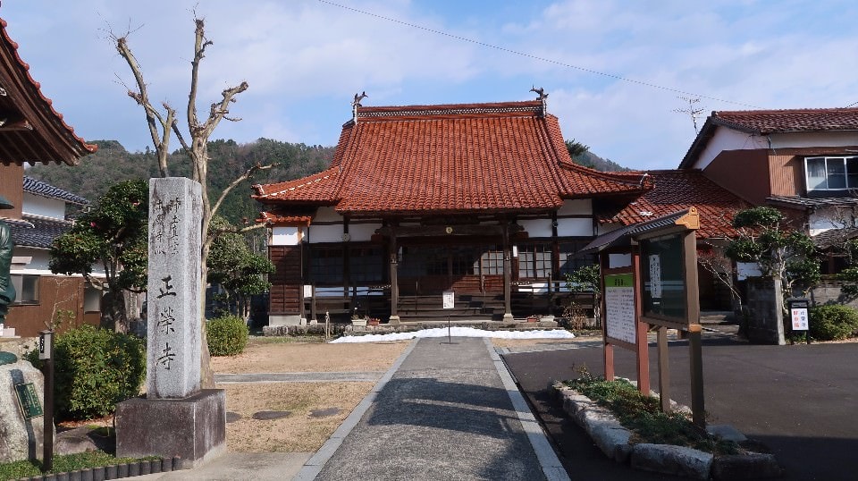 日本山陰山陽┃回到昭和時代旅遊新提案「鳥取市+若櫻町」SL鐵道迷水戶岡大師昭和號列車 鳥取砂丘 白兔神社