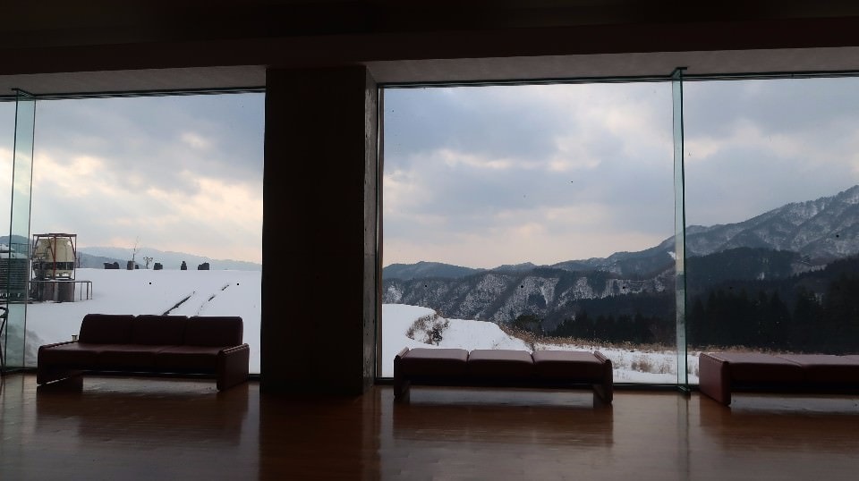 日本山陰山陽┃回到昭和時代旅遊新提案「鳥取市+若櫻町」SL鐵道迷水戶岡大師昭和號列車 鳥取砂丘 白兔神社