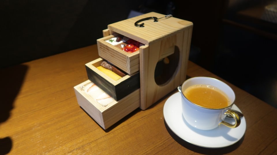 日本四國┃德島市區美食推廌遊山箱甜點，絕對好吃大野海苔 紅豆大阪燒 一鴻骨付雞 24H超市