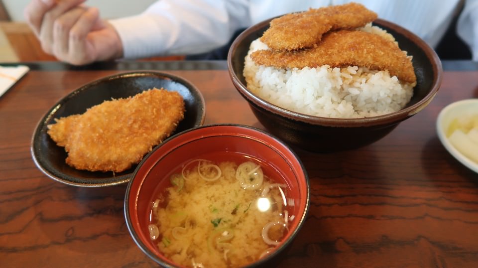 (日本關東)東京池袋搭巴士新潟市區超好玩 烤仙貝 吃豬排 酒廠見學 古時豪宅 買日本酒 採草莓(上集)