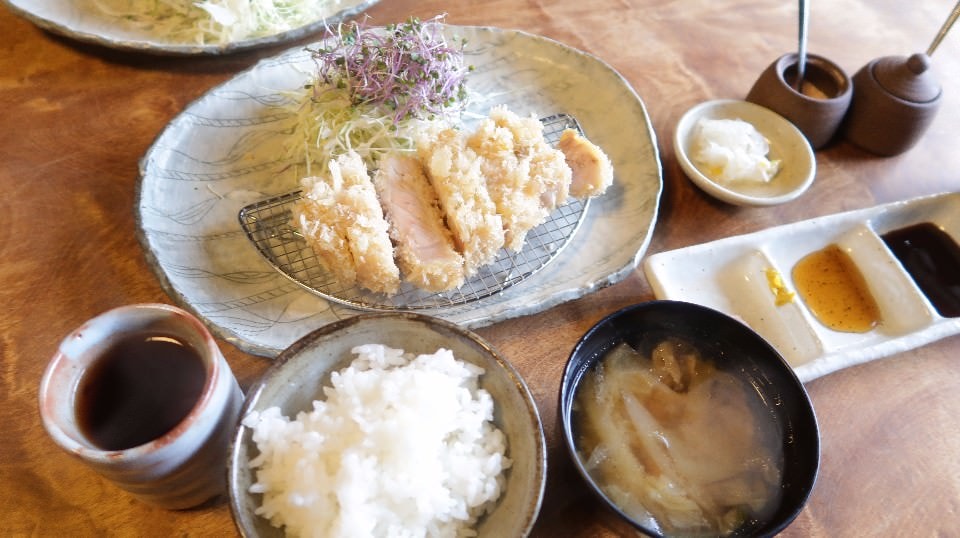 日本山陰山陽┃鳥取若櫻全筆記 昭和號八頭號SL號鐵道迷 高原冰太住宿冬玩雪夏登山 OCAT難波站巴士直達
