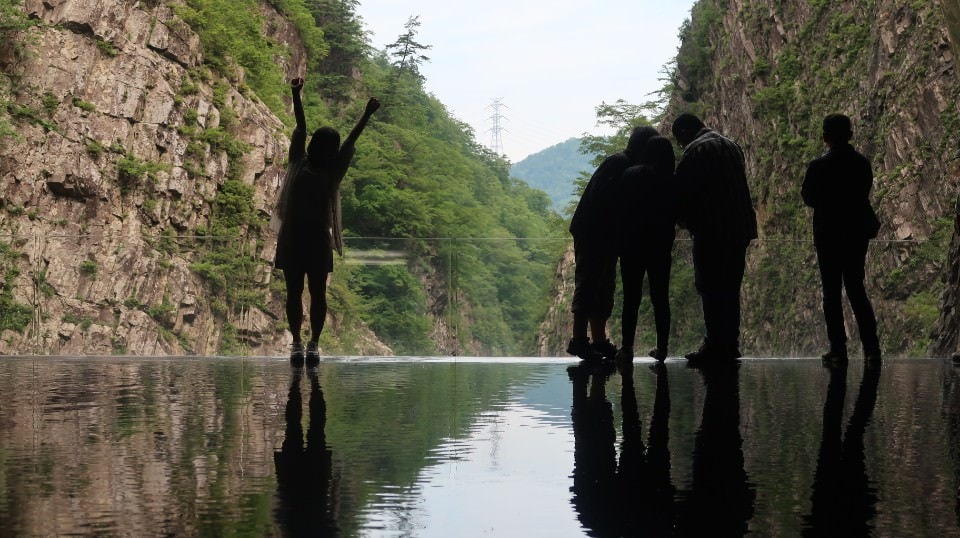 (日本關東)東京近郊走走新潟 大地藝術祭十日町清津峽 農舞台 長岡寺泊魚市 越後丘陵玫瑰園 彌彥神社
