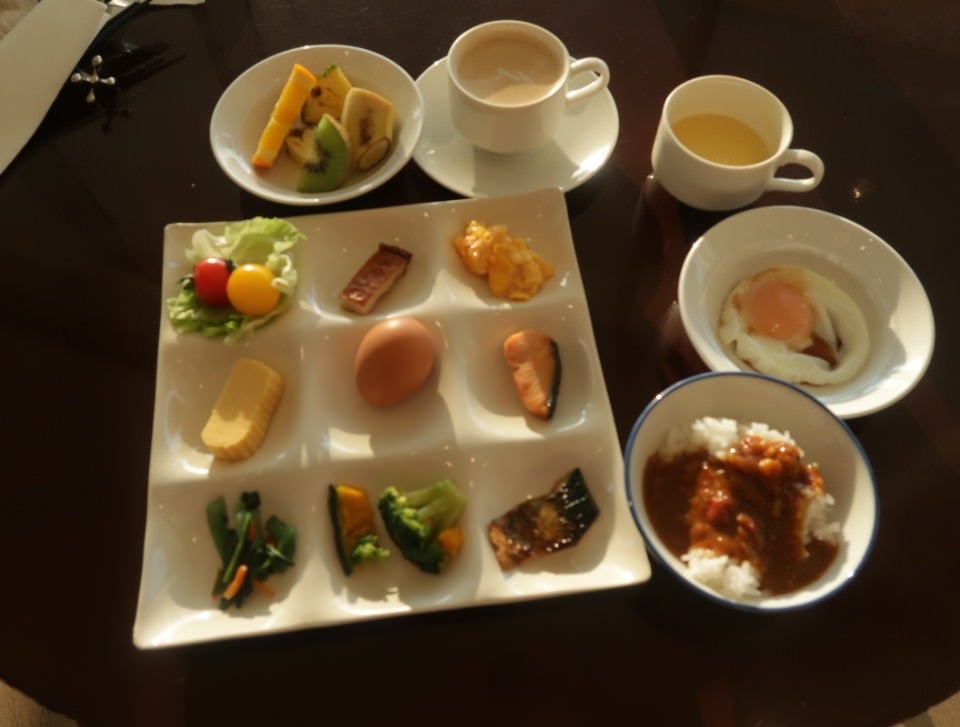 關西兵庫┃神戶自由行好點 水野家可樂餅超好吃 北野異人館 老店大阪燒壽司 美麗堅帆船飯店必住