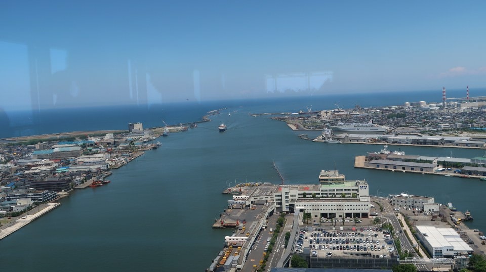 (日本關東)東京池袋搭巴士新潟市區超好玩 烤仙貝 吃豬排 酒廠見學 古時豪宅 買日本酒 採草莓(上集)