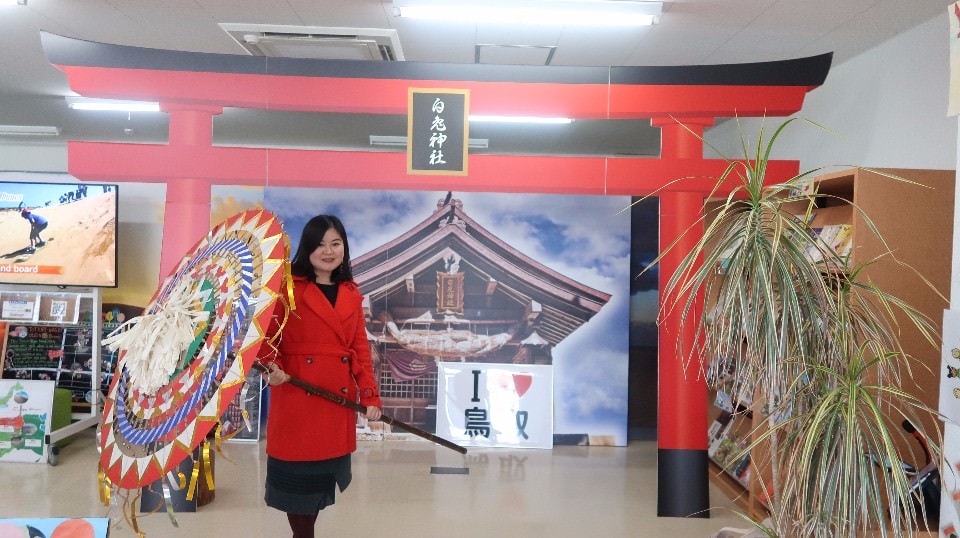 日本山陰山陽┃回到昭和時代旅遊新提案「鳥取市+若櫻町」SL鐵道迷水戶岡大師昭和號列車 鳥取砂丘 白兔神社