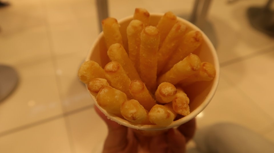 (日本關東)東京真好玩 六本木HILLS看東京鐵塔 台場數位美術館很厲害 一番街吃現炸薯條 再買個角落生物