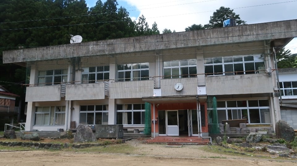 日本四國┃德島縣西部秘境祖谷+奧祖谷景點全覽 計程車包車方案 藤蔓橋 落合集落 稻草人村